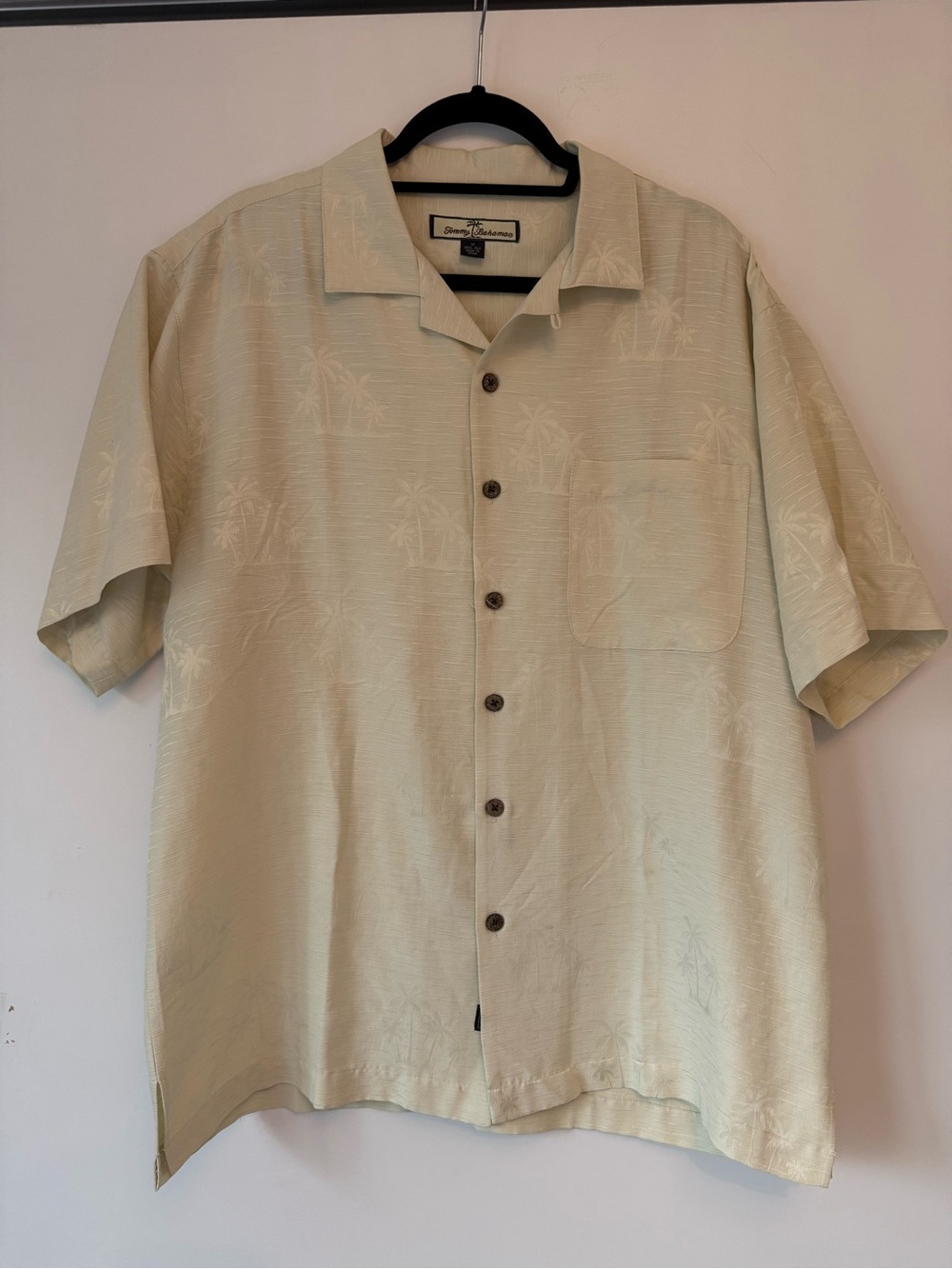 Tommy Bahama Pale Beige Short Sleeve 100% Silk Shirt with Subtle Palm Print